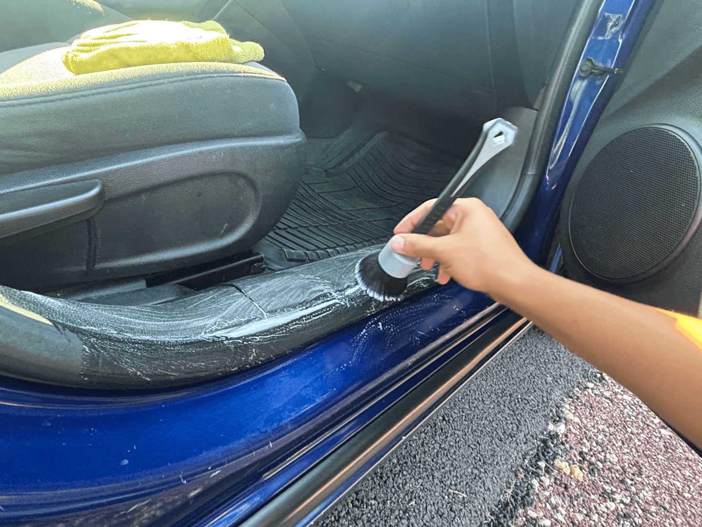 We Come to You. No Drop-Off Needed.